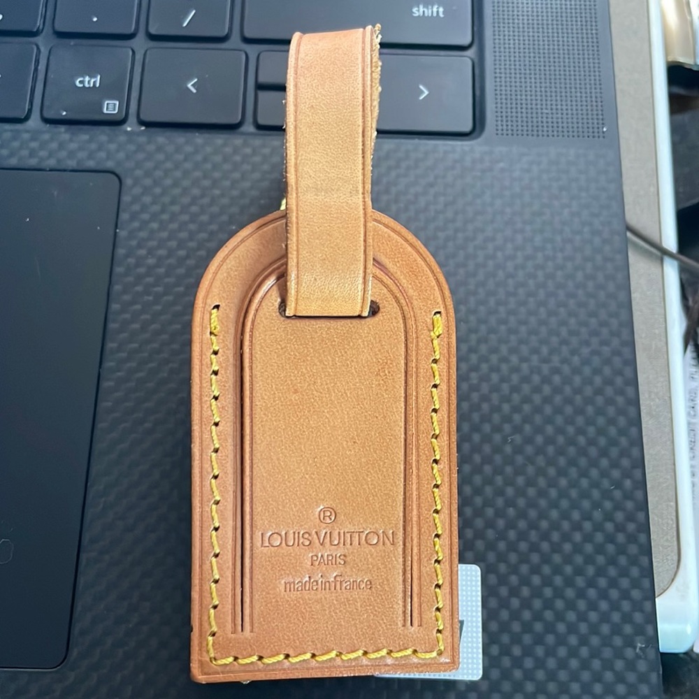 Louis Vuitton Leather Tag